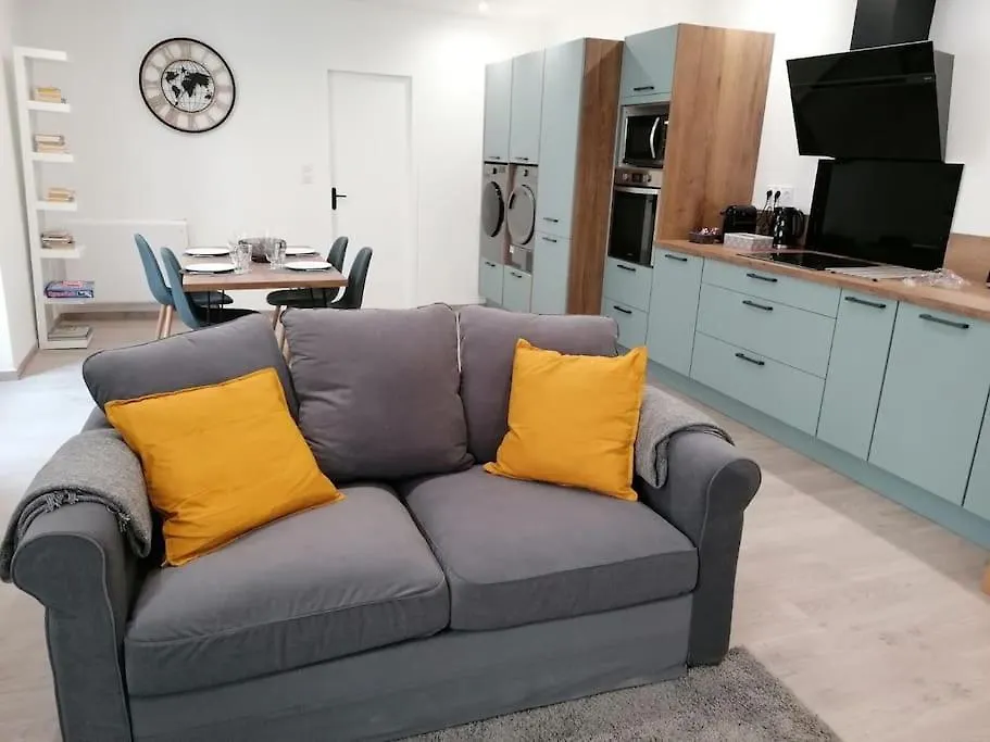 L'Harmonie 72M2 - 2 Chambres Parentales - Rue De La Halle - Hyper Centre Lourdes Apartment