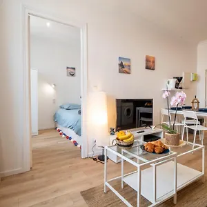 Private Independant Flat - Center - 2 Balconies Lourdes